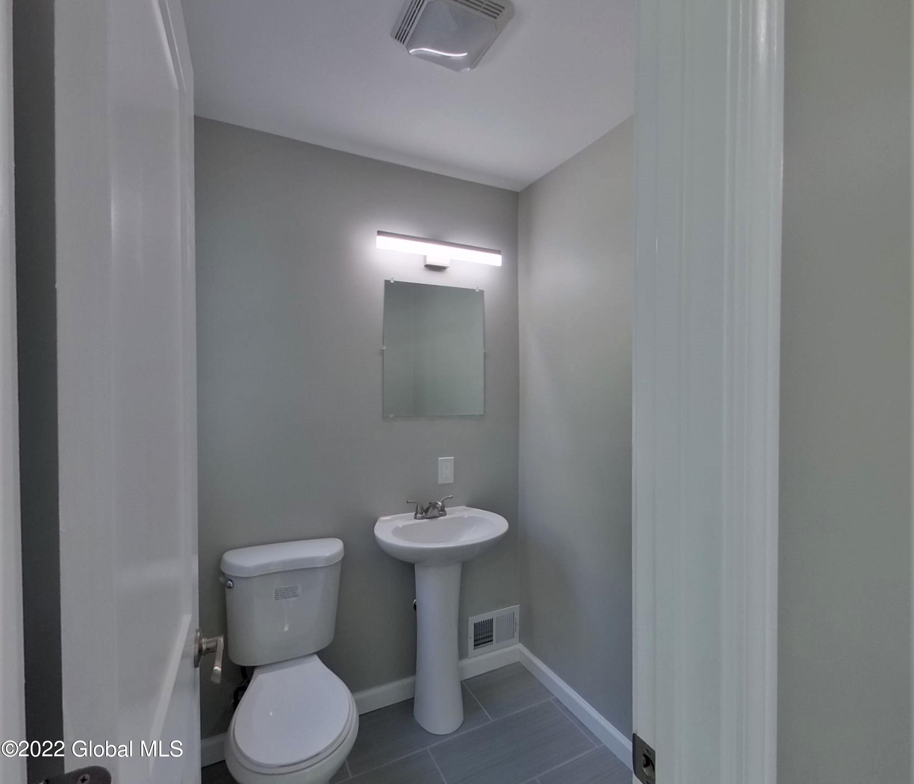 38 Nott Road Rexford, NY 12148 - Photo 15 of 37 Half Bath (Custom)