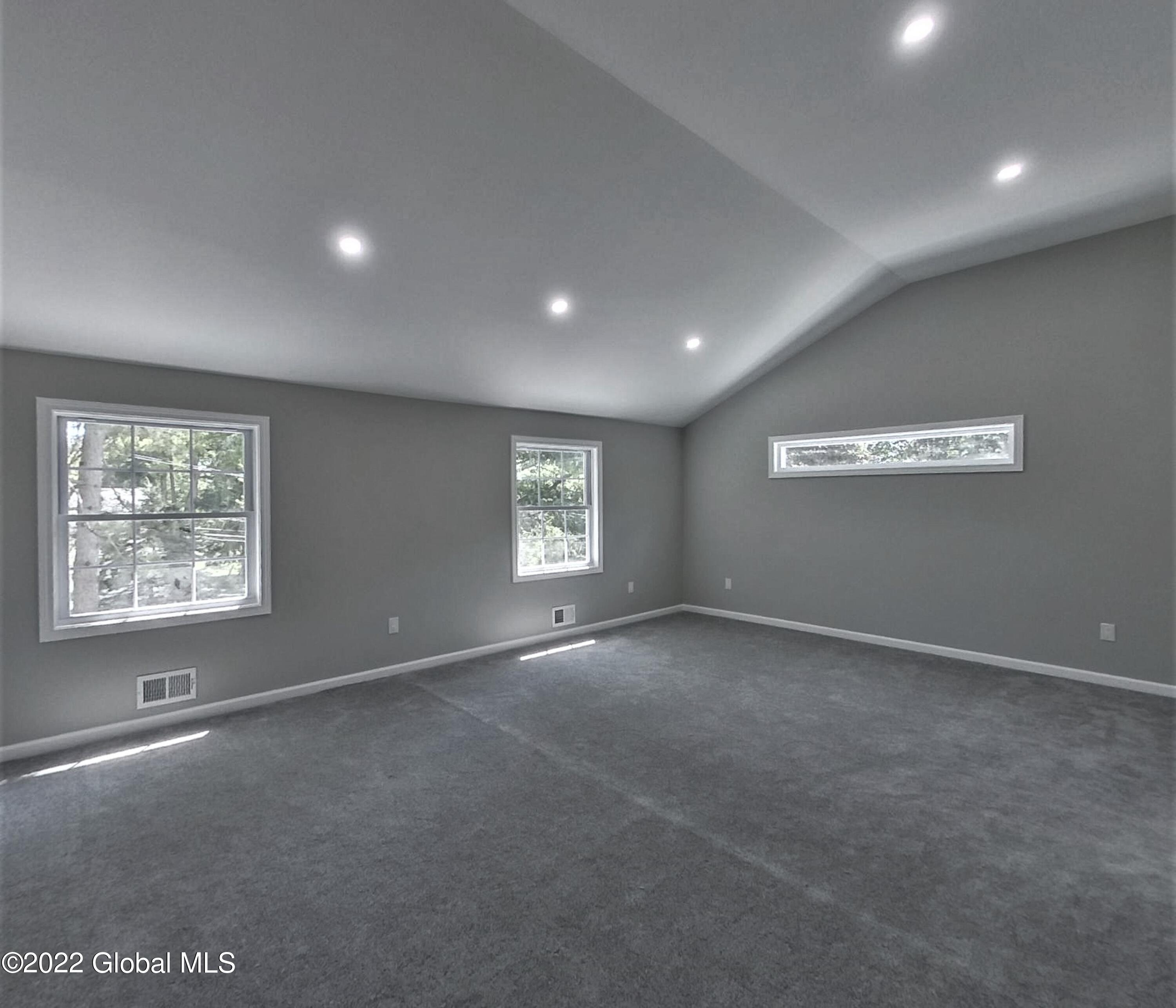 38 Nott Road Rexford, NY 12148 - Photo 17 of 37 z8 (Custom)