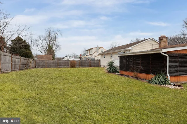 $425,000 | 105 Kentucky Avenue, Hamilton, NJ 08619