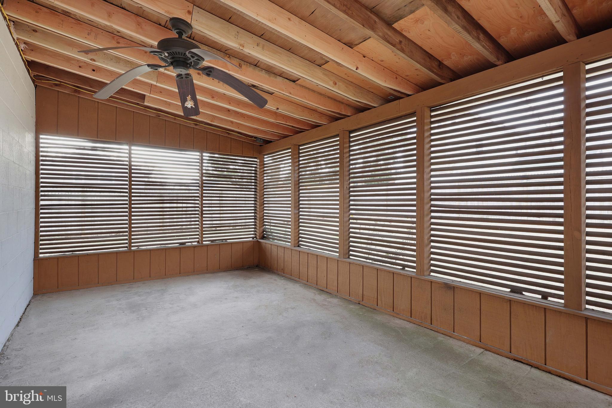 105 Kentucky Avenue Hamilton, NJ 08619 - Photo 28 of 29 a view of empty room with windows