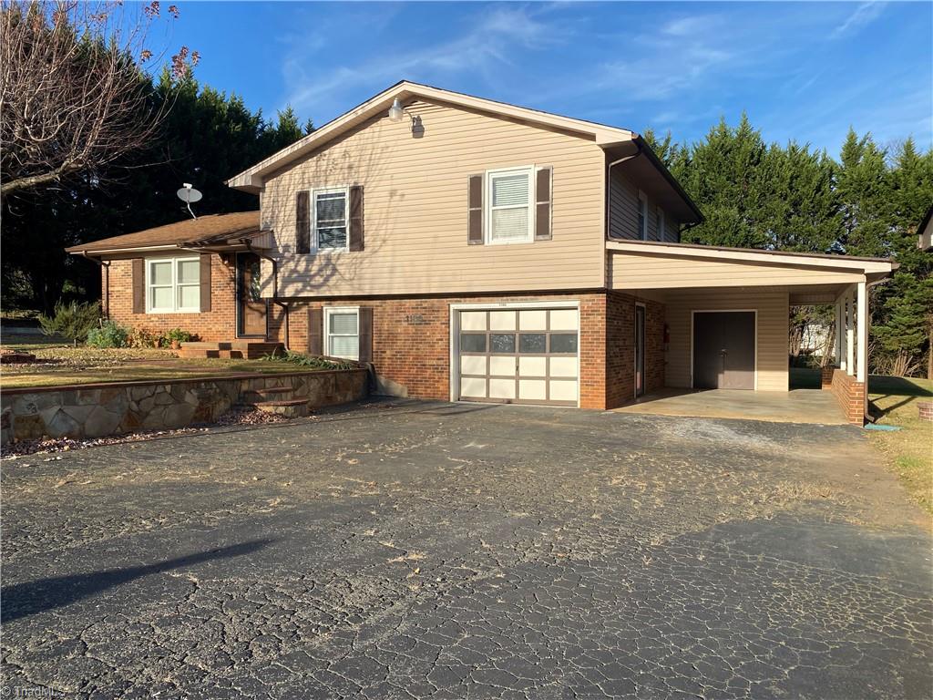 1160 Red Brush Road Mount Airy, NC 27030 - Photo 2 of 37 Gallery Image 2