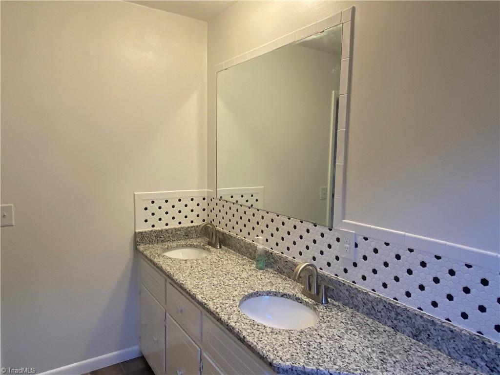 1160 Red Brush Road Mount Airy, NC 27030 - Photo 28 of 37 Gallery Image 28
