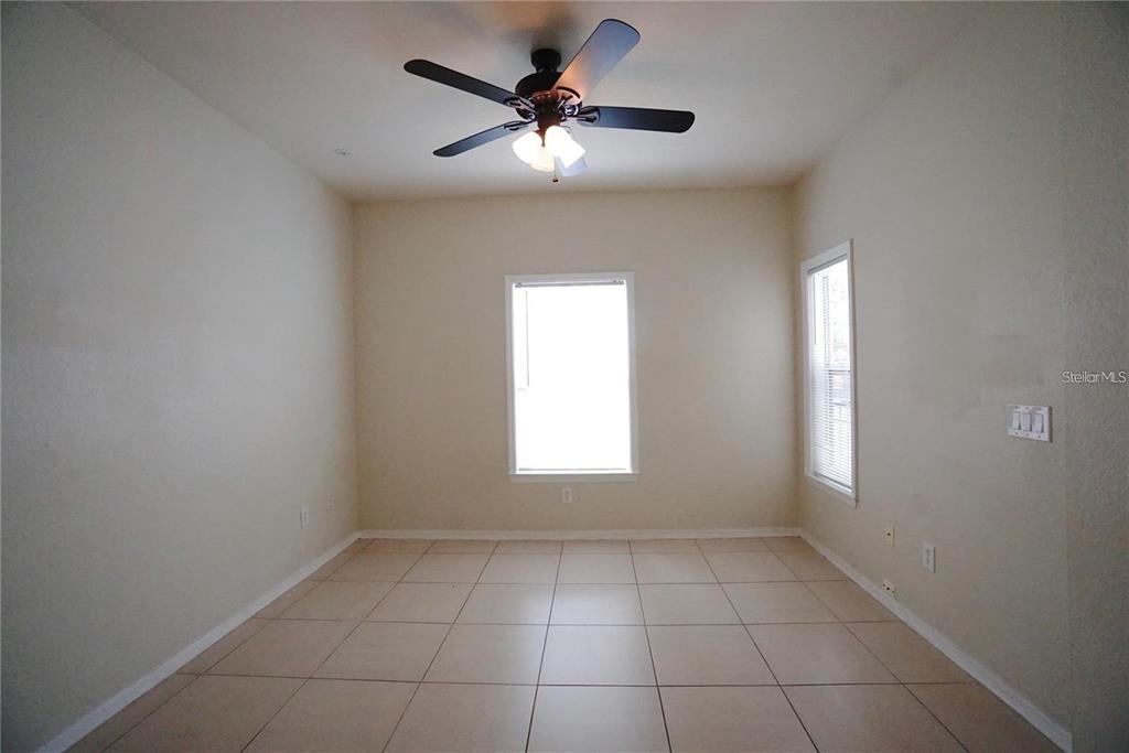3577 Conroy Road, Unit 325 Orlando, FL 32839 - Photo 9 of 17