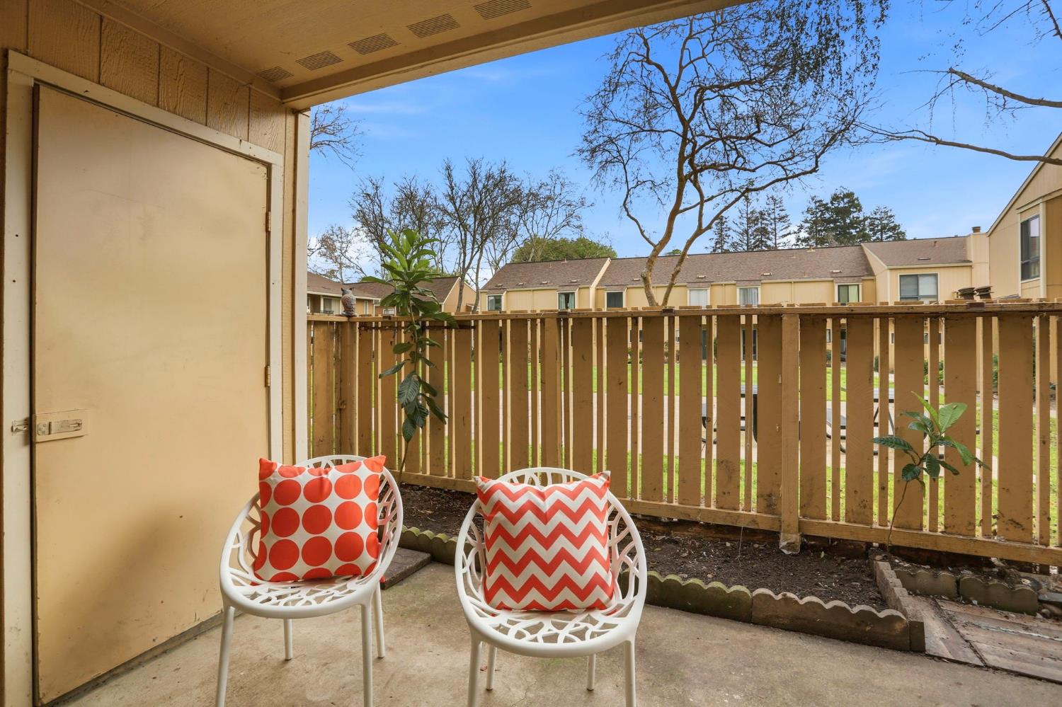 9005 Alcosta Boulevard, Unit 215 San Ramon, CA 94583 - Photo 26 of 30 a view of balcony with outdoor seating