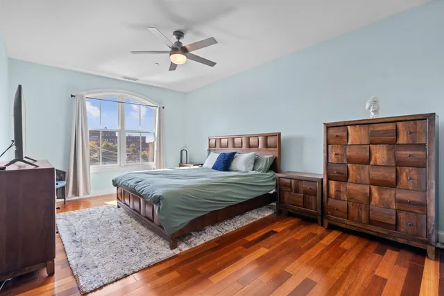 $524,900 | 52 Main Street, Unit 402, Nashua, NH 03064