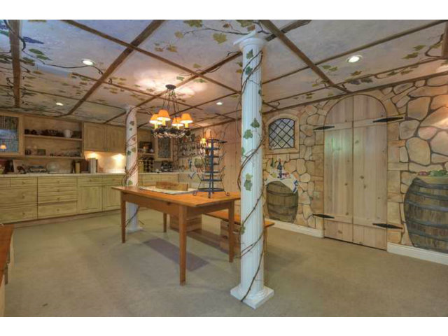 15670 Peach Hill Road Saratoga, CA 95070 - Photo 22 of 25 a view of a room with gym equipment