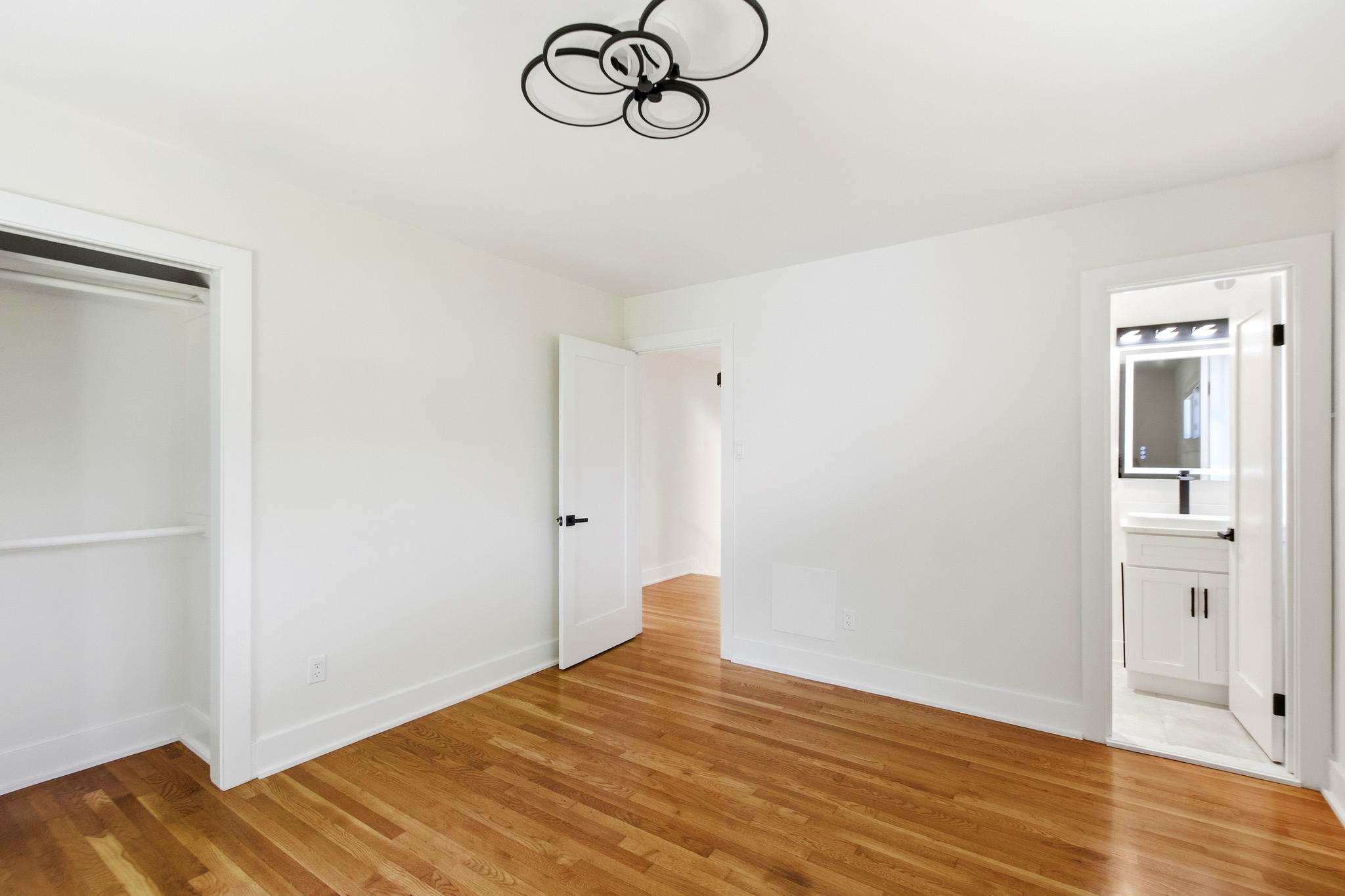 7708 Jansen Drive Springfield, VA 22152 - Photo 17 of 51 Primary Bedroom with Full bath
