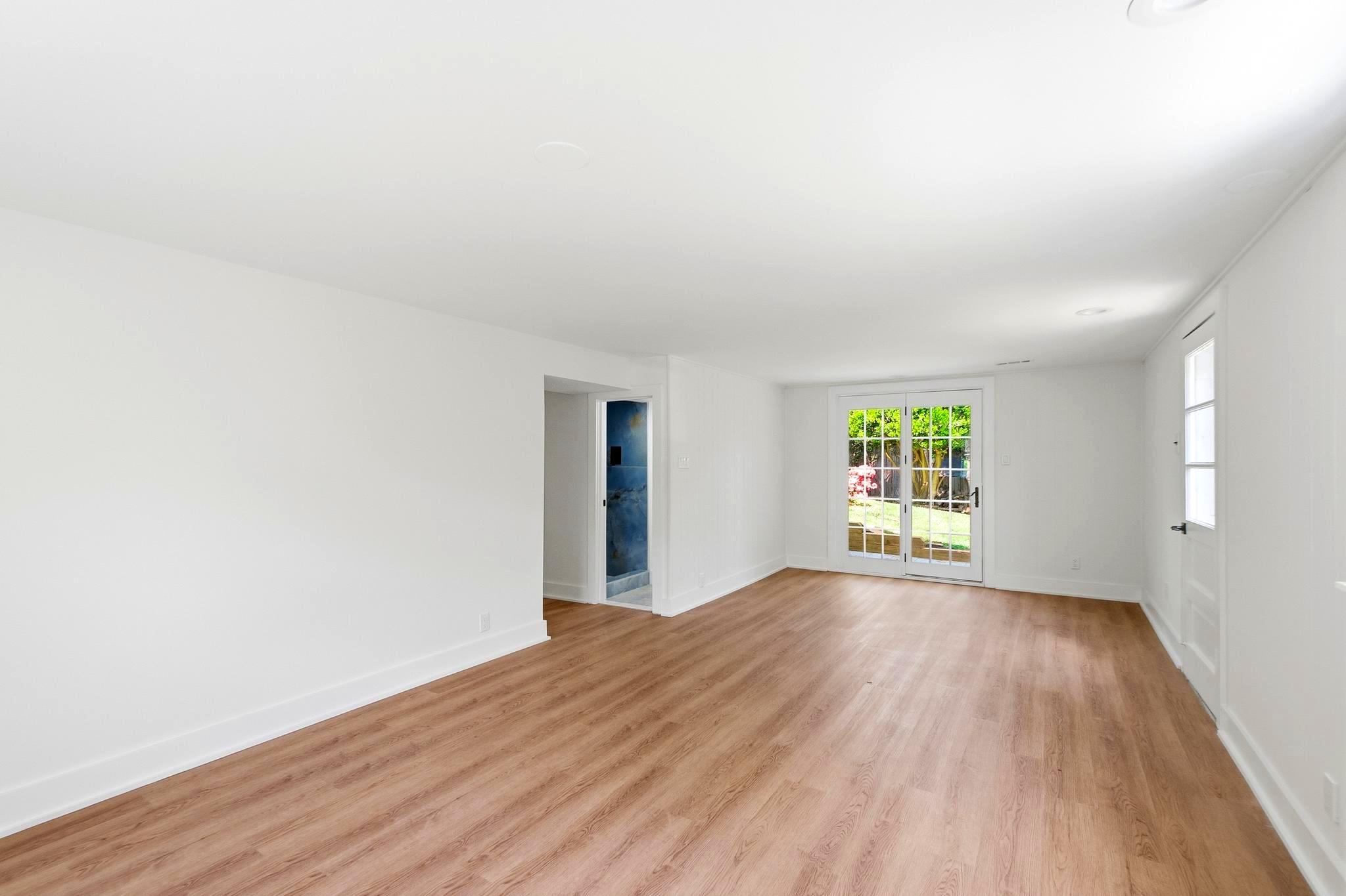 7708 Jansen Drive Springfield, VA 22152 - Photo 28 of 51 Recreation Room side view