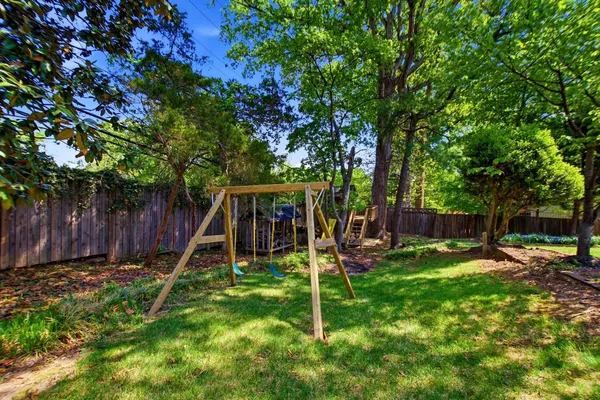 $799,900 | 7708 Jansen Drive, Springfield, VA 22152
