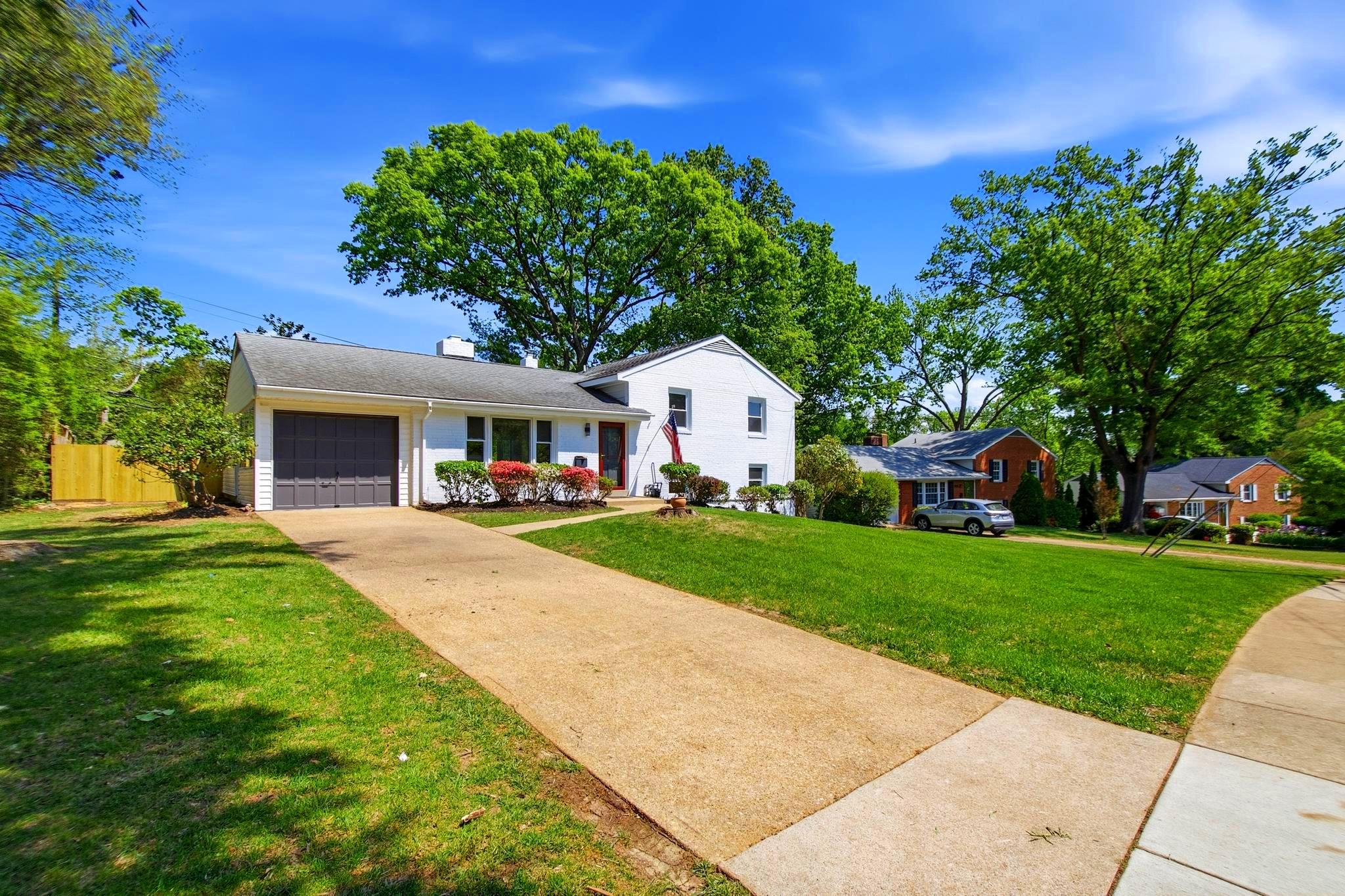 7708 Jansen Drive Springfield, VA 22152 - Photo 47 of 51 Front view