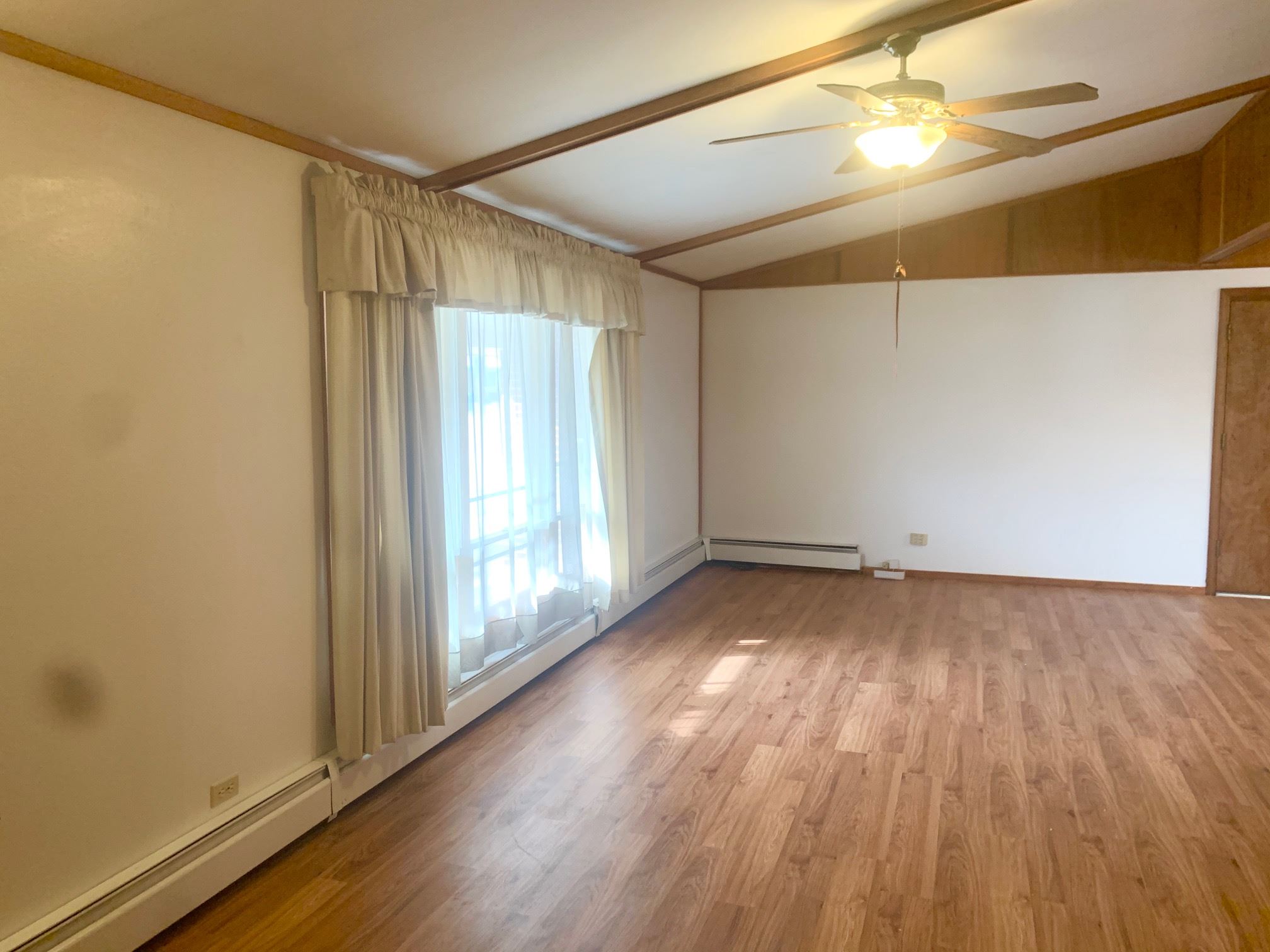 203 East Rutledge Street Petersburg, IL 62675 - Photo 12 of 22 Gallery Image 12
