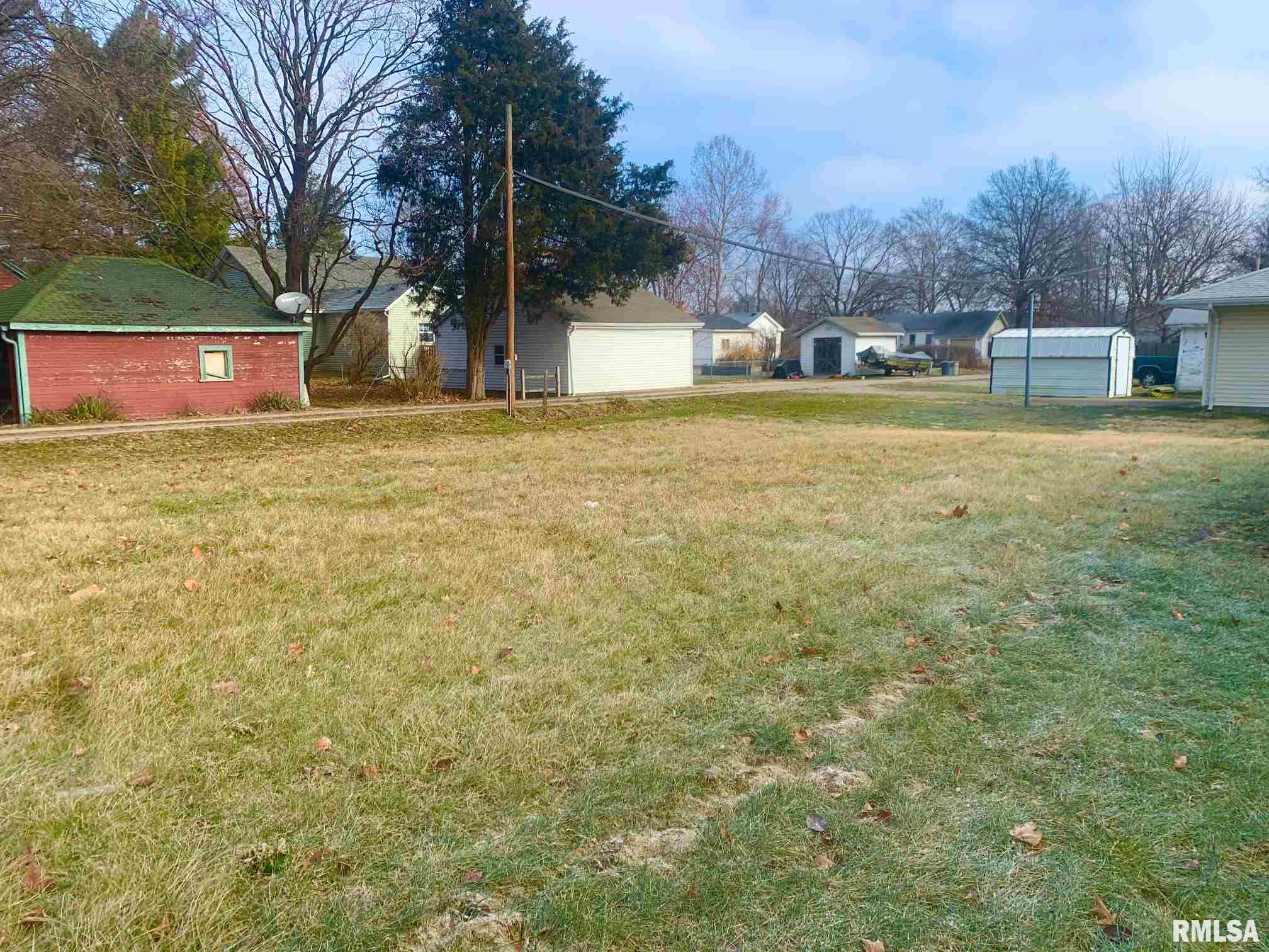 203 East Rutledge Street Petersburg, IL 62675 - Photo 21 of 22 Gallery Image 21