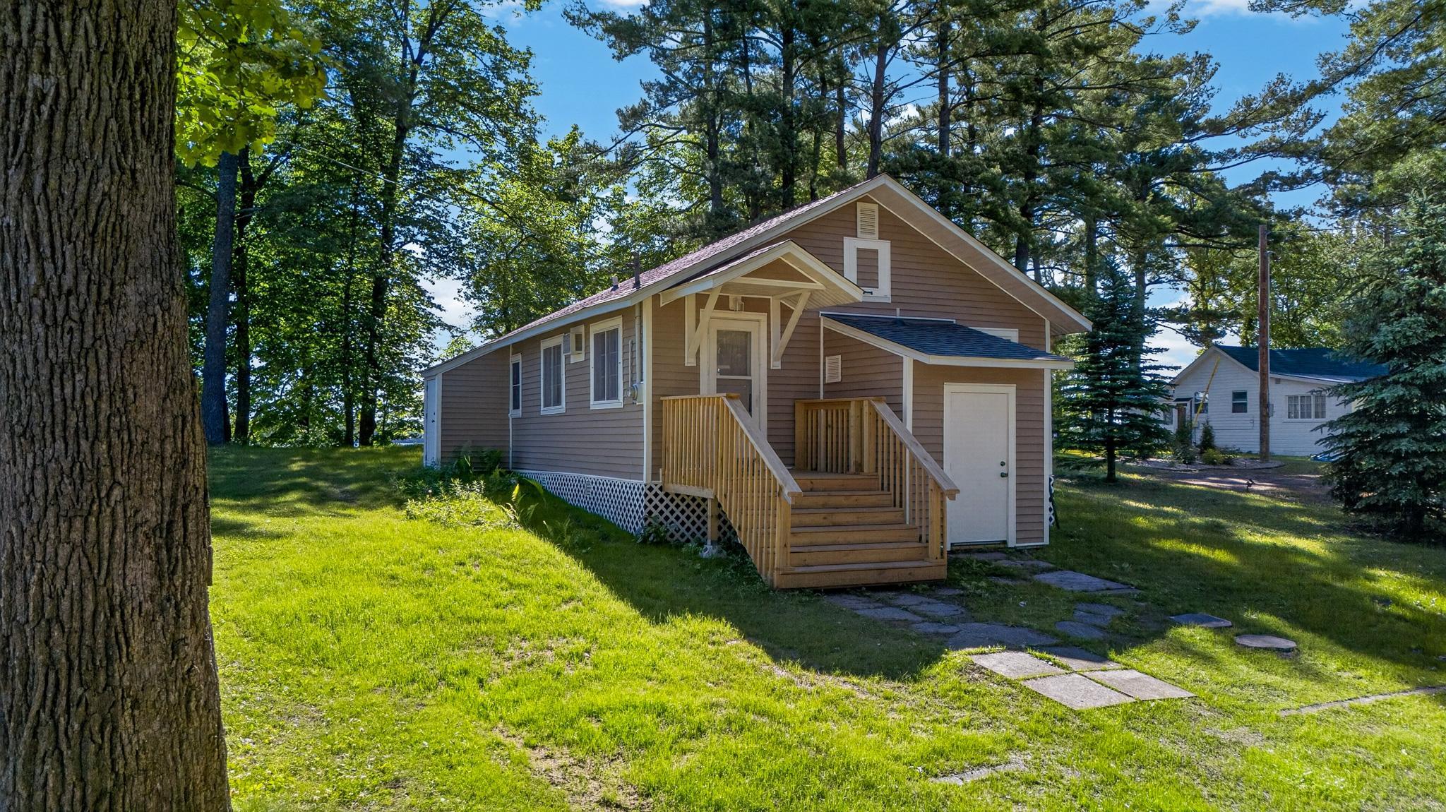 13800 Linden Tree Road Grasston, MN 55030 - Photo 3 of 36