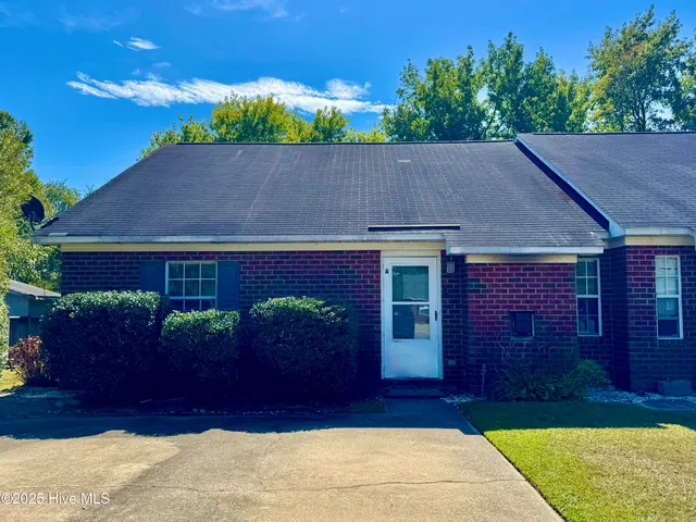 $1,400 | 1303 Angels End, Unit A, Greenville, NC 27858