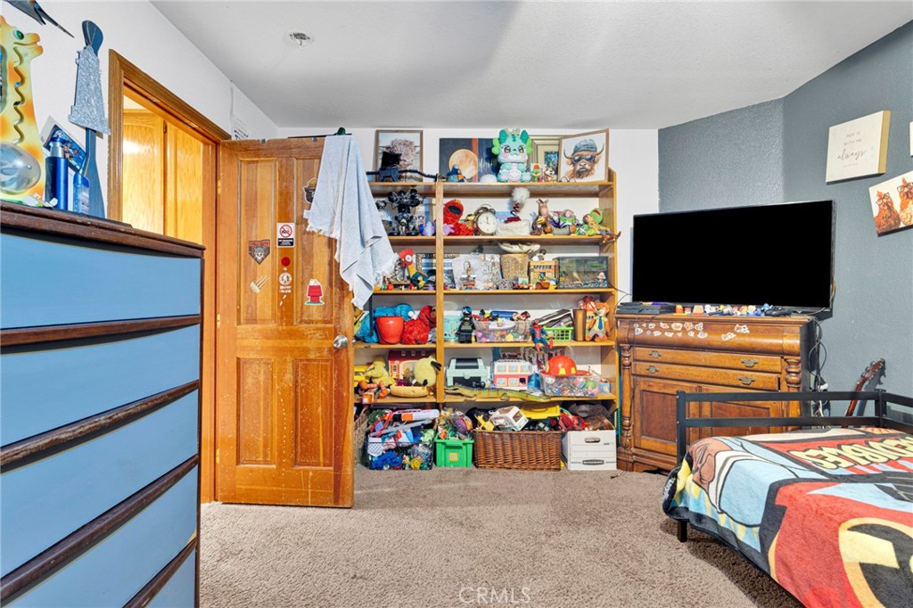 10276 Aster Road Oak Hills, CA 92344 - Photo 35 of 67