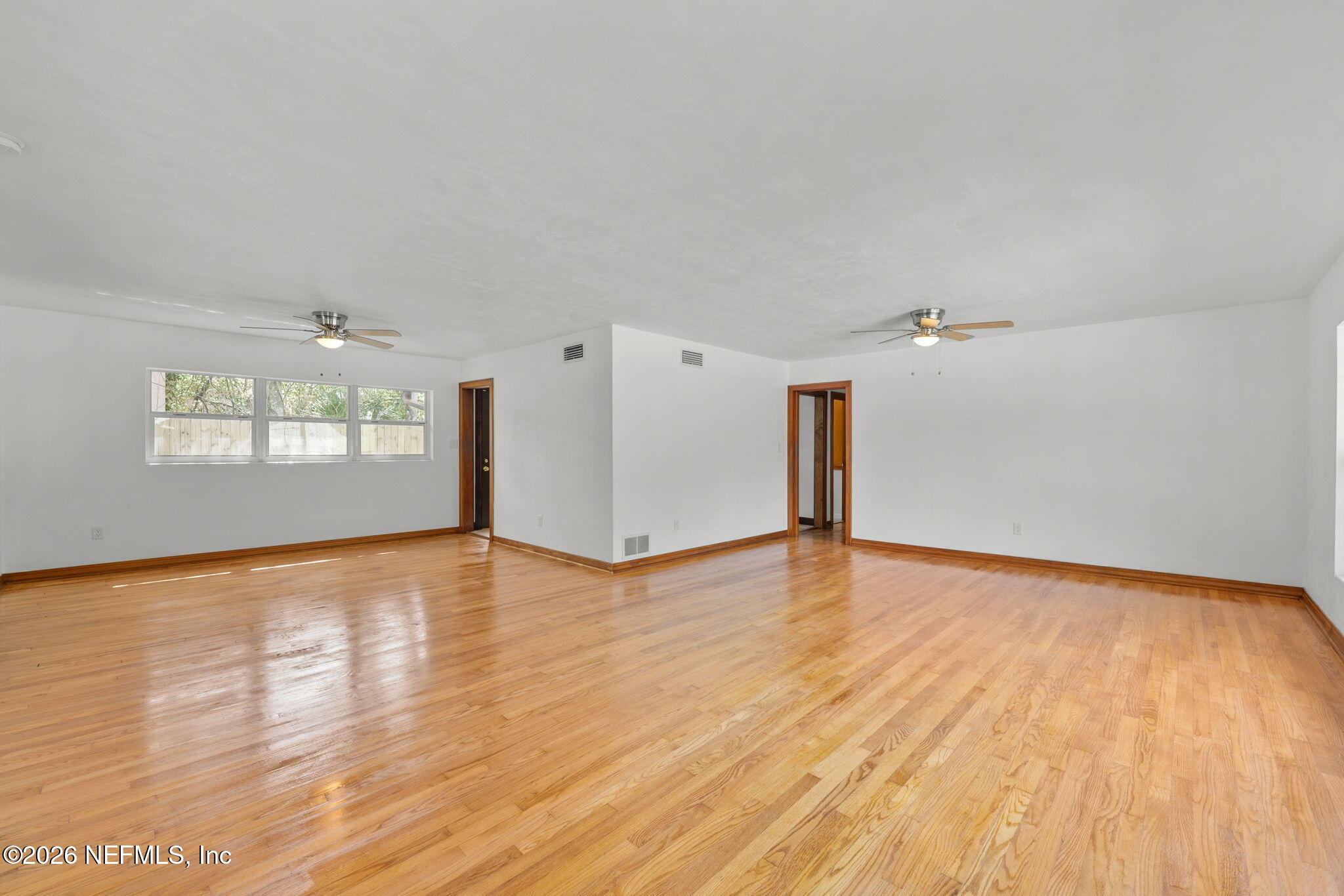 2003 Laurel Street Palatka, FL 32177 - Photo 3 of 26 JWLeeMedia2503032295