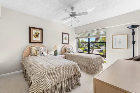 $524,900 | 7809 Lakeside Boulevard, Unit 4, Boca Raton, FL 33434