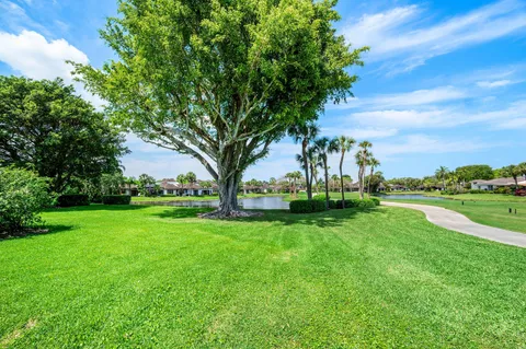 $524,900 | 7809 Lakeside Boulevard, Unit 4, Boca Raton, FL 33434
