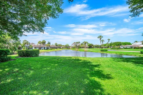 $524,900 | 7809 Lakeside Boulevard, Unit 4, Boca Raton, FL 33434