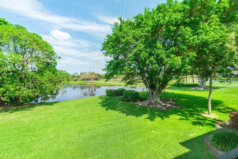 $524,900 | 7809 Lakeside Boulevard, Unit 4, Boca Raton, FL 33434