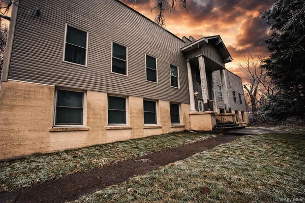 $1,300 | 21 Stanton Corner Road, Unit 5, Swan Lake, NY 12783