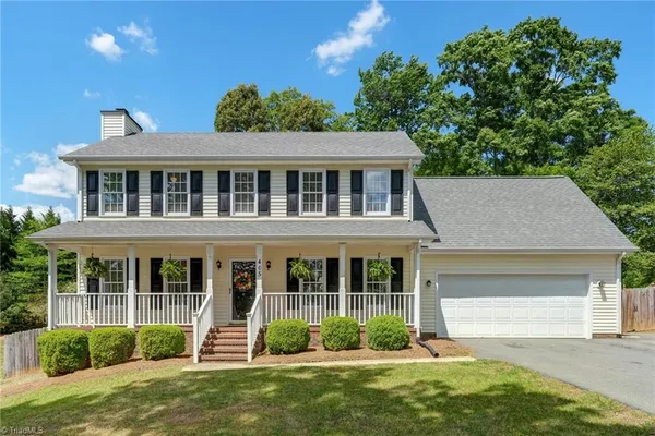 $299,900 | 405 Ashton Circle, Eden, NC 27288