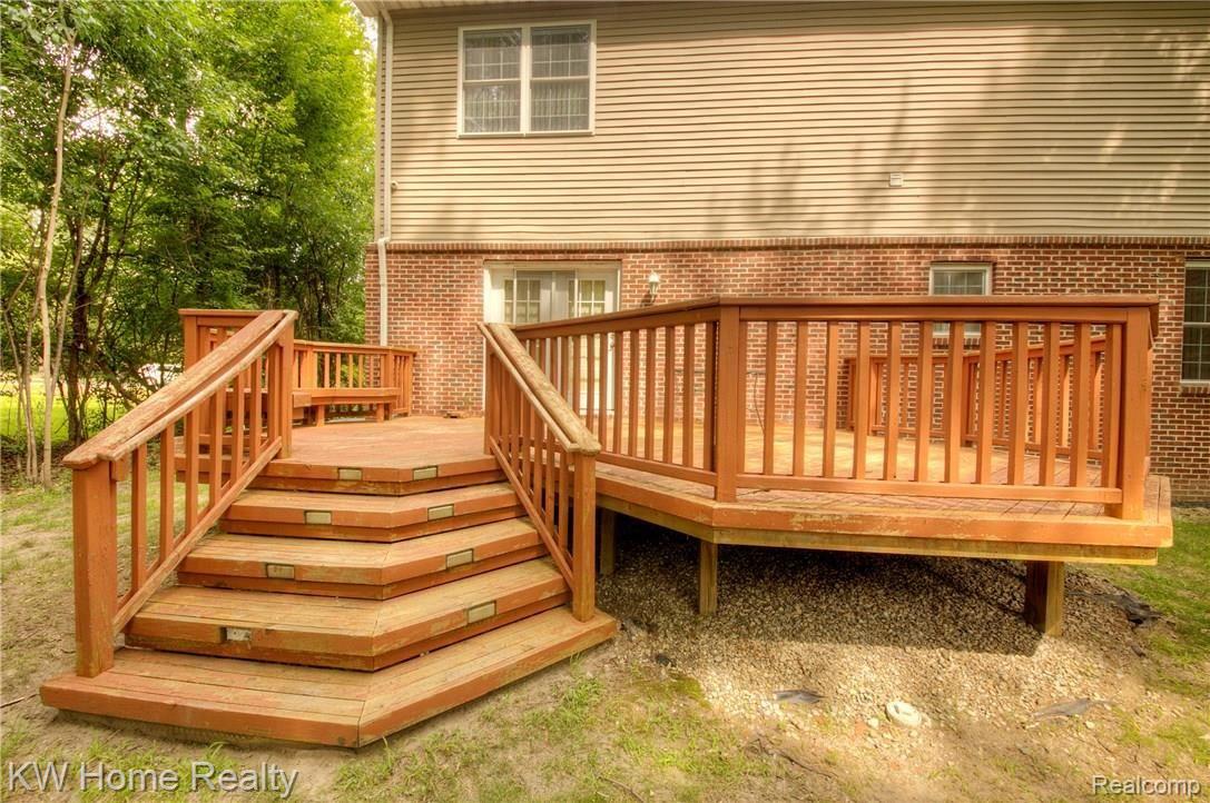 23903 Berg Road Southfield, MI 48033 - Photo 53 of 55 930A0961_2_3.jpg