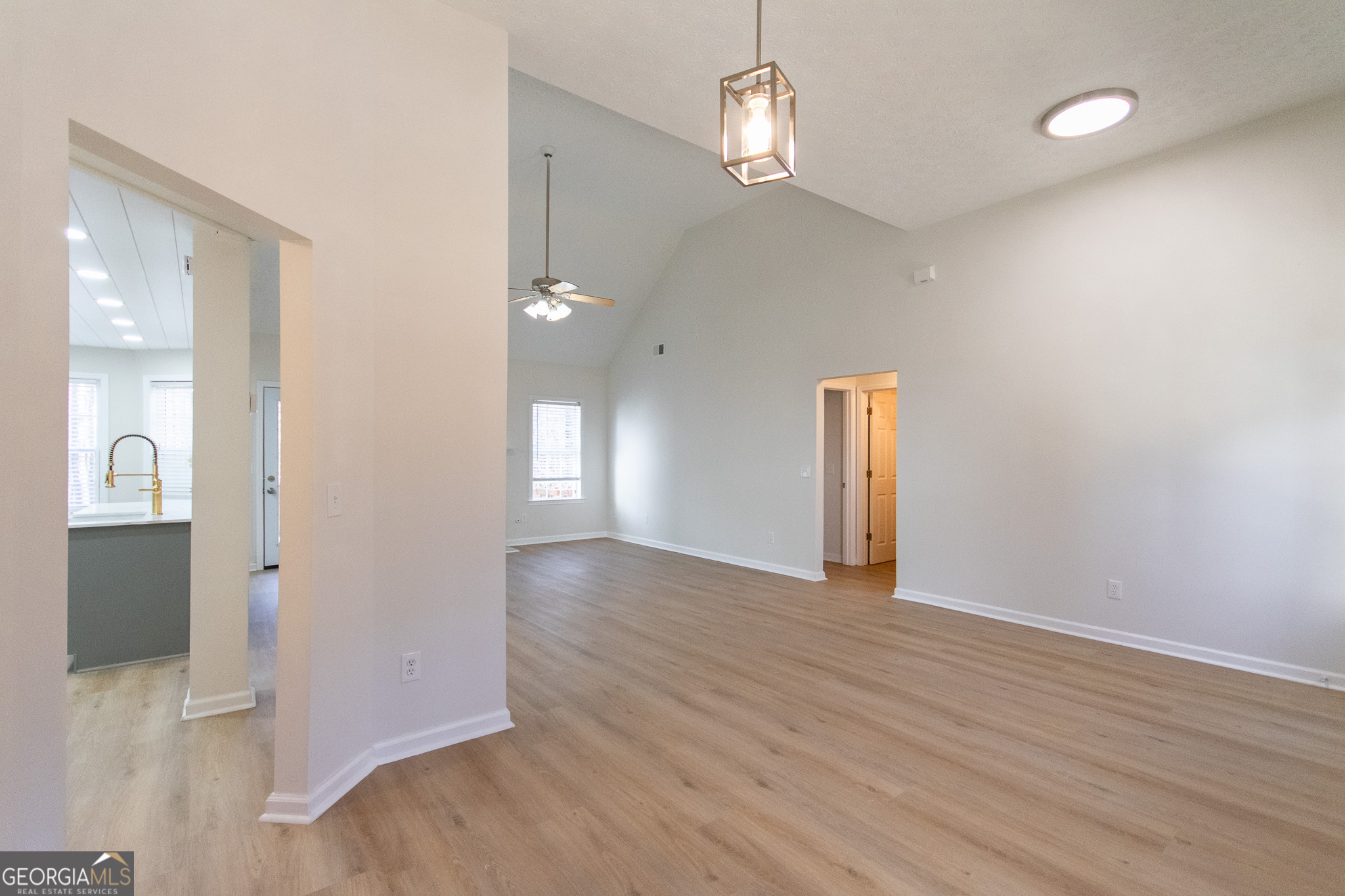 100 Rudders Crossing Newnan, GA 30263 - Photo 6 of 60