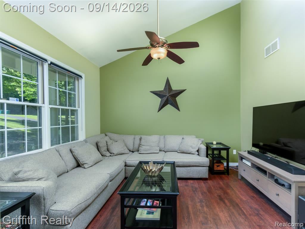 10183 Silver Lake Road Brighton, MI 48116 - Photo 5 of 25 Gallery Image 5