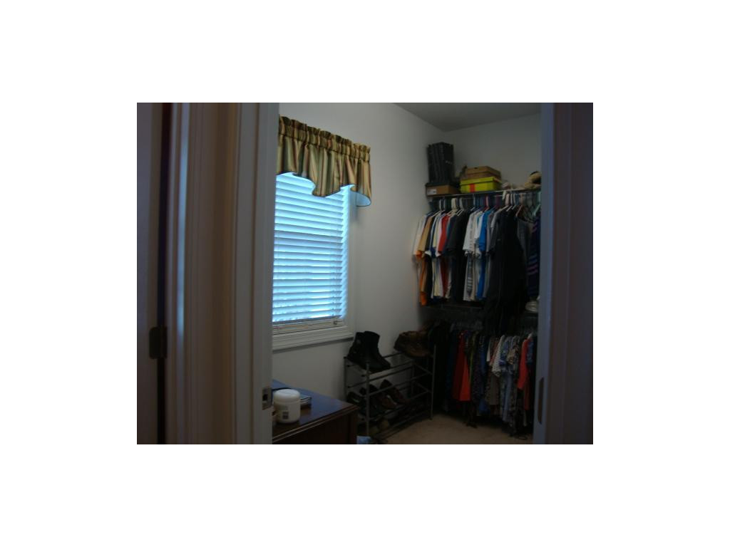 984 Allison Road Piney Flats, TN 37686 - Photo 10 of 22 Photo 10