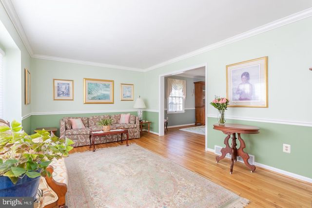 $835,000 | 9 Maude Circle, Paoli, PA 19301