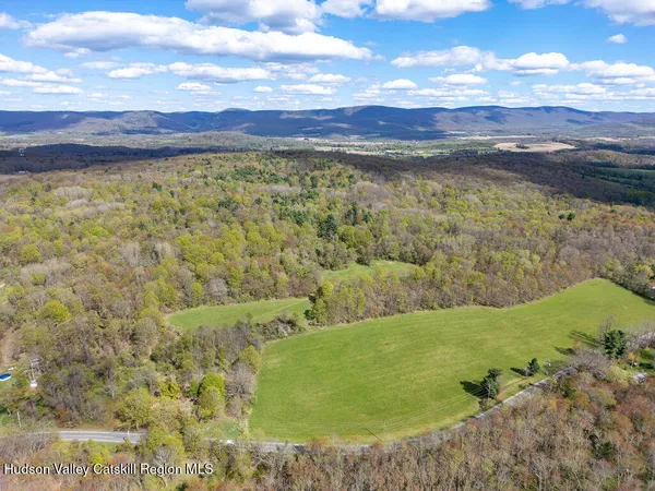 $1,590,000 | 2934 County Route 7, Copake, NY 12516