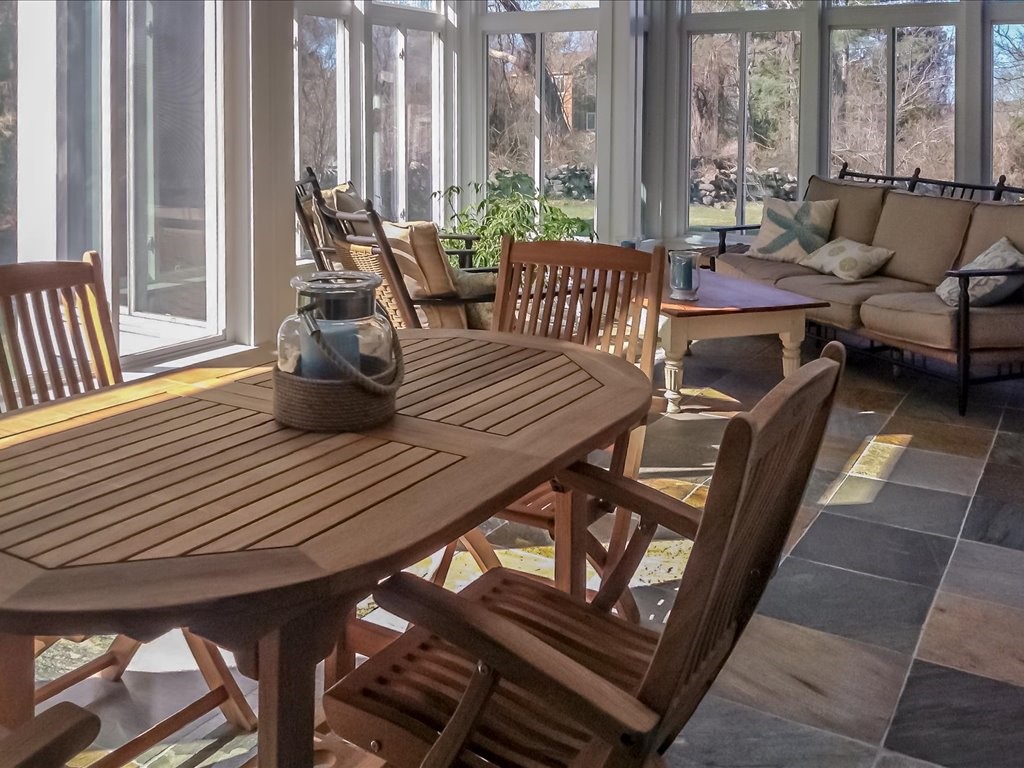 36 Ridge Drive Narragansett, RI 02882 - Photo 17 of 40