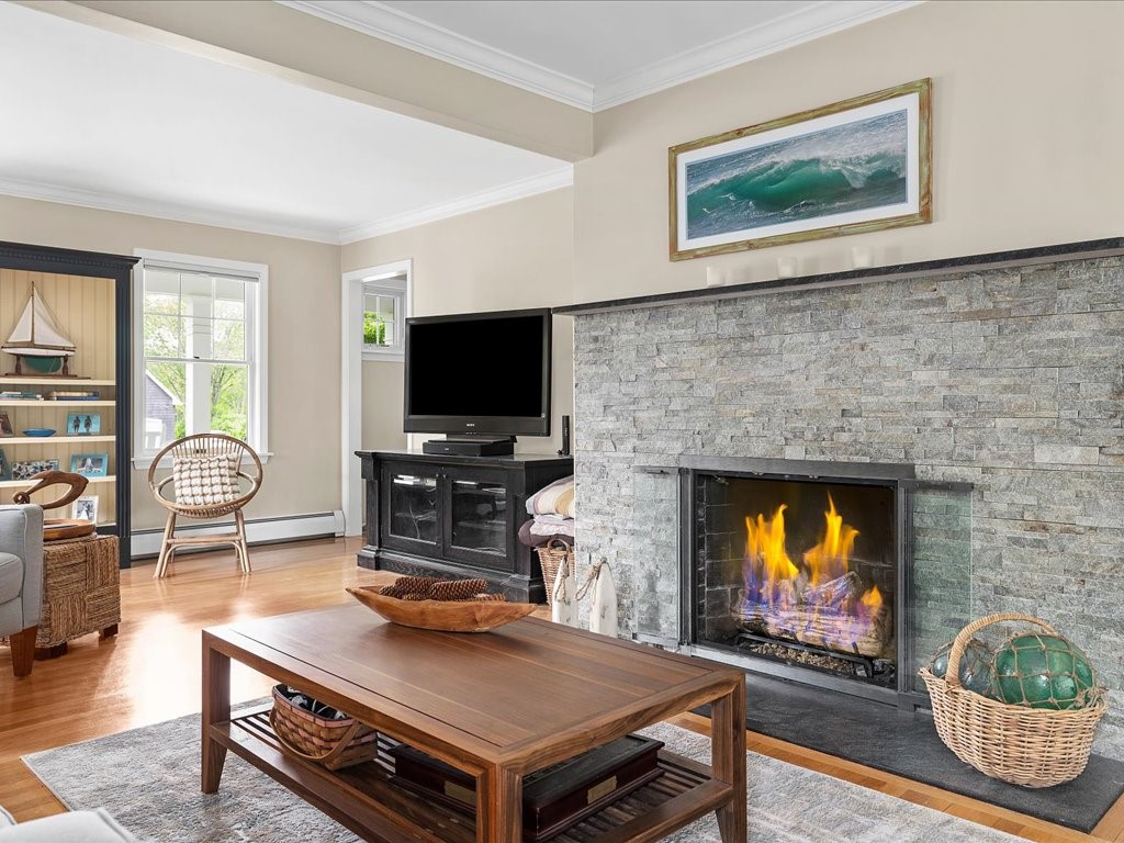 36 Ridge Drive Narragansett, RI 02882 - Photo 3 of 40