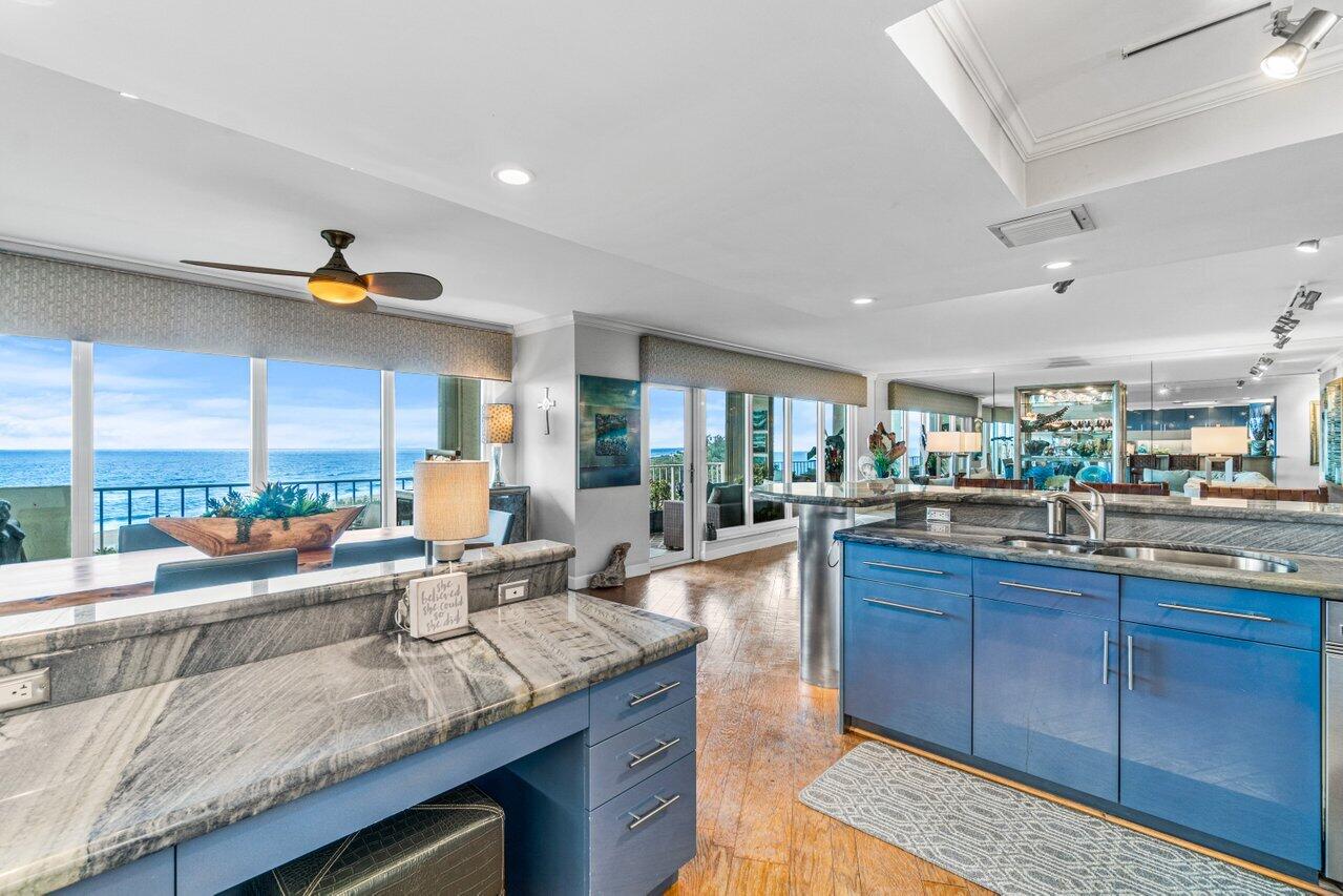 4301 North Ocean Boulevard, Unit A702 Boca Raton, FL 33431 - Photo 8 of 28 007-4301NorthOceanBoulevard-BocaRaton-FL