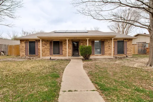 $329,900 | 2034 Lewis Trail, Grand Prairie, TX 75052