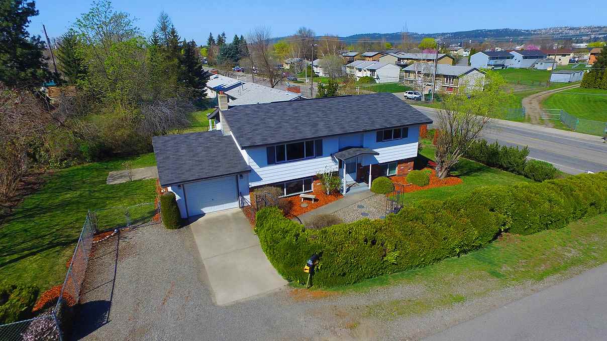 1521 North Pierce Road Spokane Valley, WA 99206 - Photo 1 of 20 Gallery Image 1