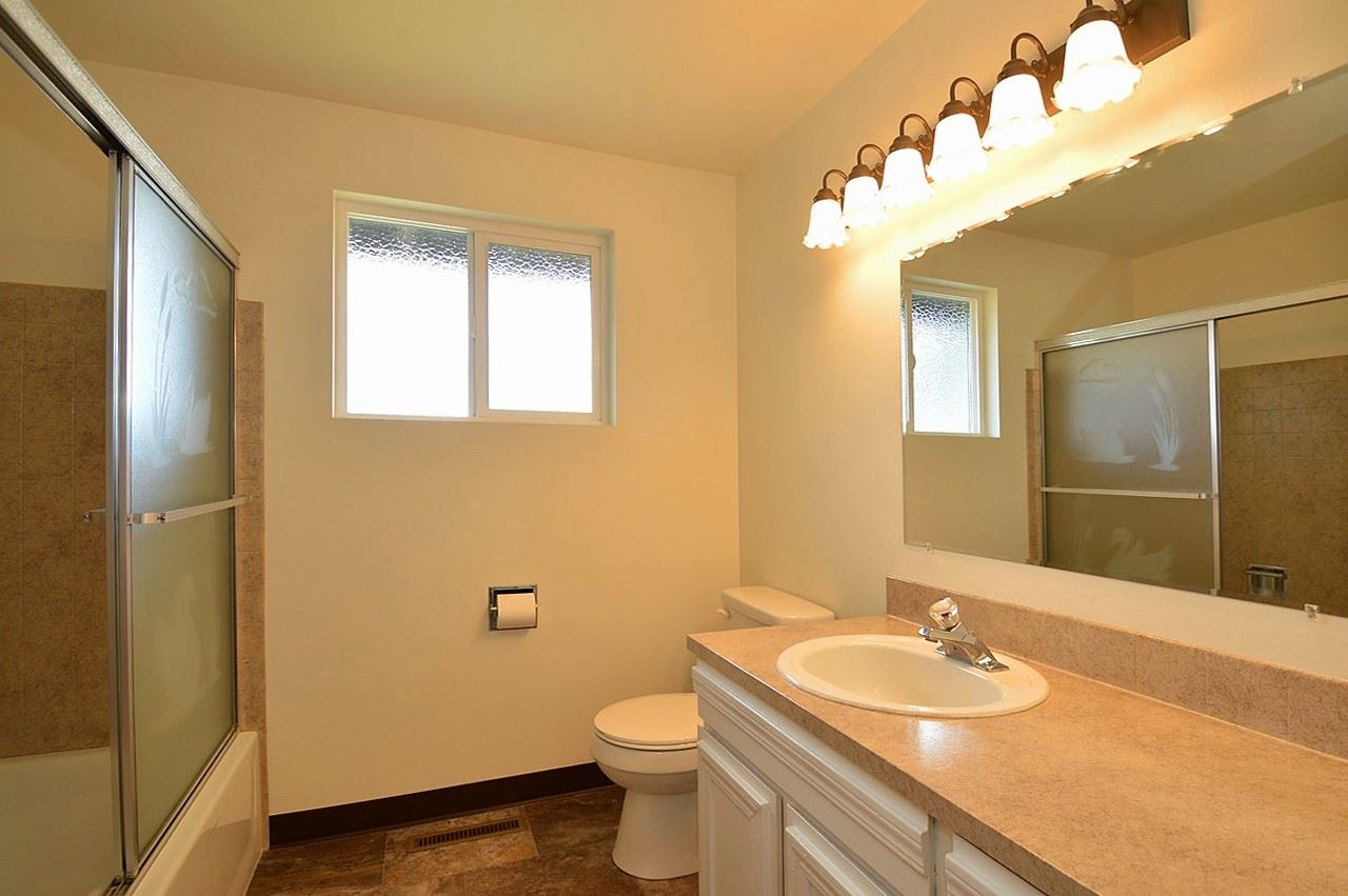 1521 North Pierce Road Spokane Valley, WA 99206 - Photo 13 of 20 Gallery Image 13