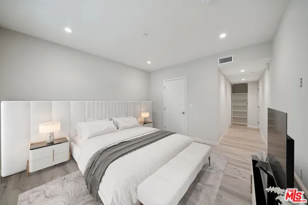 $4,495 | 1051 South Corning Street, Unit 102, Los Angeles, CA 90035