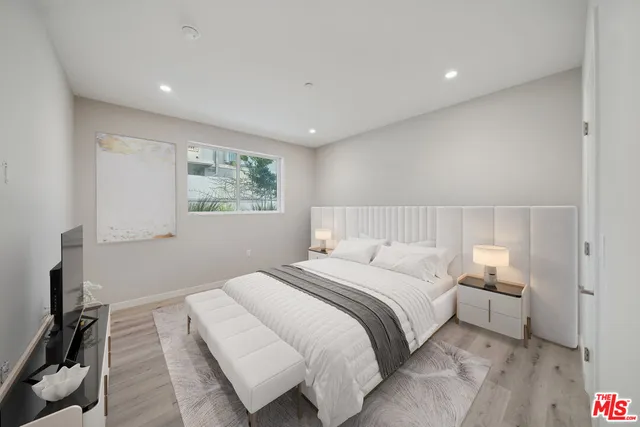 $4,611 | 1051 South Corning Street, Unit 102, Los Angeles, CA 90035