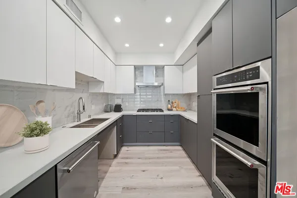 $4,495 | 1051 South Corning Street, Unit 102, Los Angeles, CA 90035