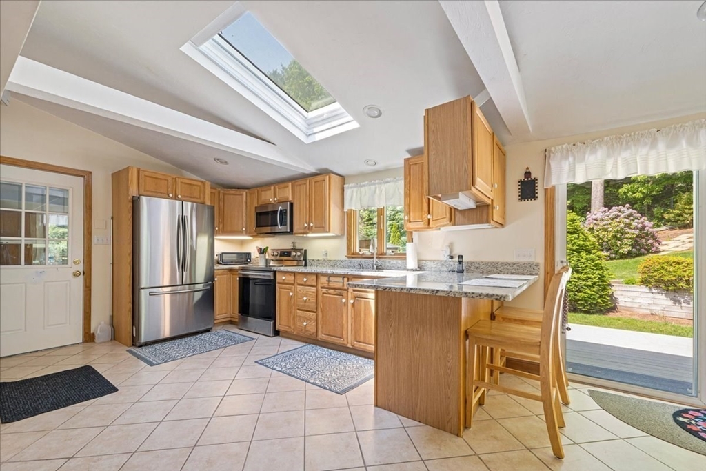 49 Karen Road Hanover, MA 02339 - Photo 11 of 41 Gallery Image 11