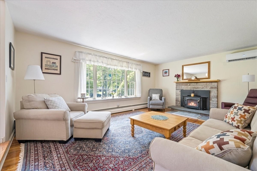 49 Karen Road Hanover, MA 02339 - Photo 6 of 41 Gallery Image 6