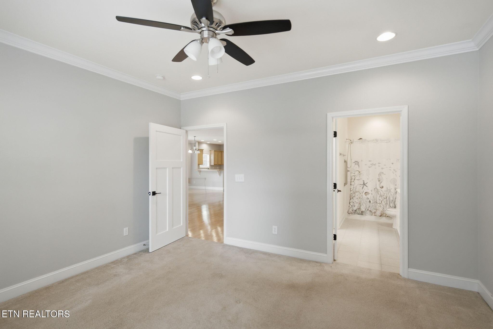 120 Fortenberry Street Oak Ridge, TN 37830 - Photo 15 of 29 mls_035_DSC02650