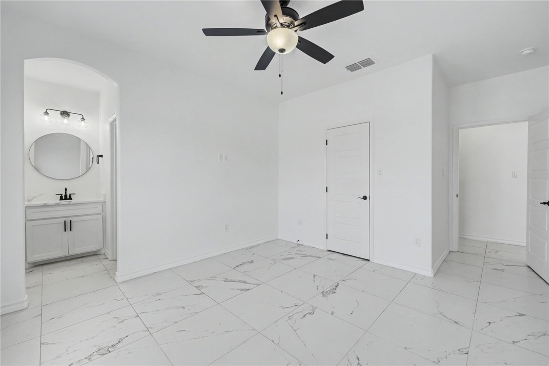 118 Amethyst Street Portland, TX 78374 - Photo 25 of 39 a view of a hallway with closet