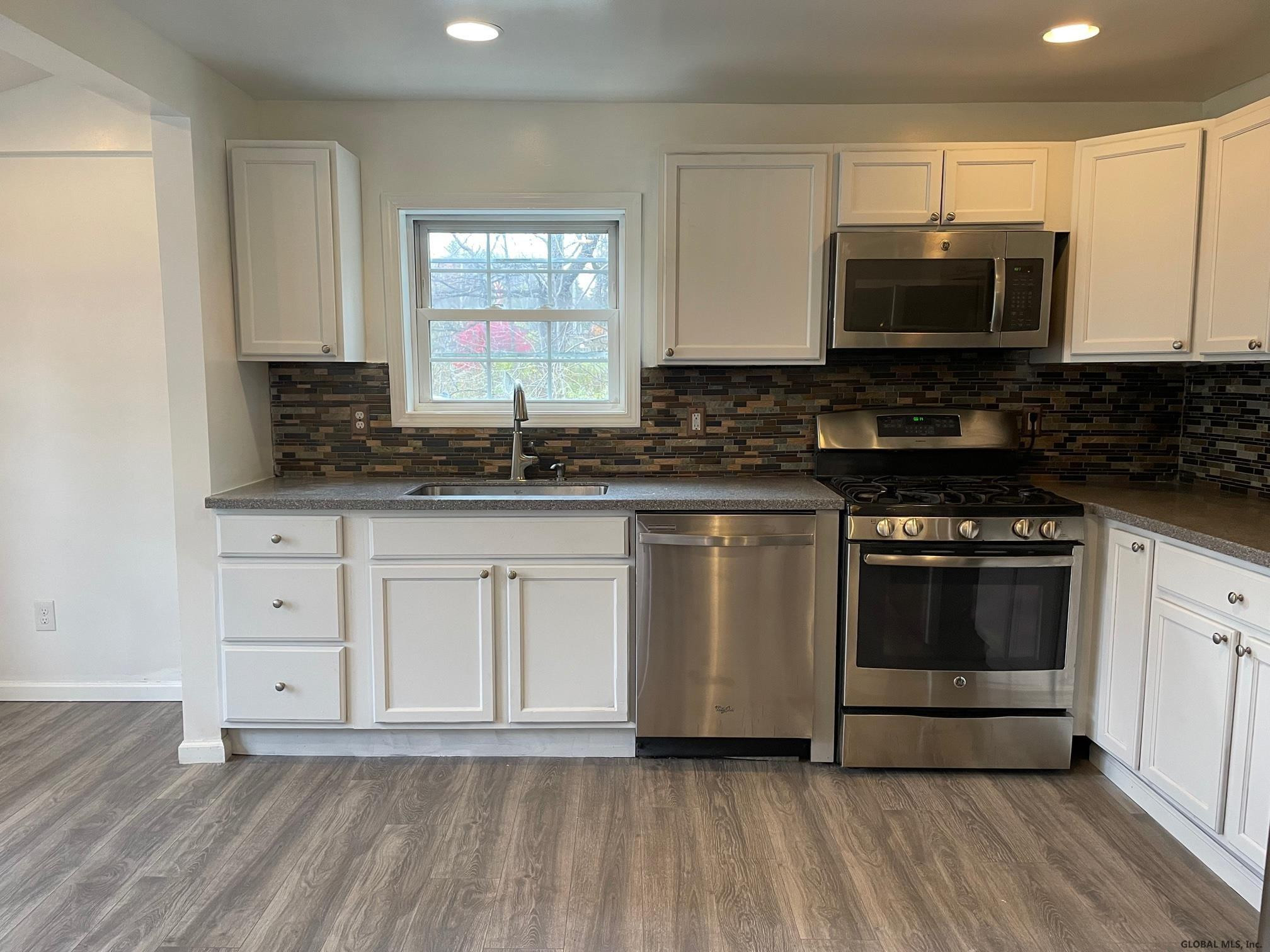 500 Allen Road Greenfield, NY 12859 - Photo 8 of 27 Photo 8