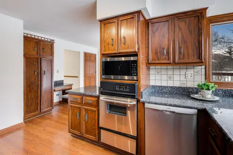 $642,000 | 1111 Samstag Court, Naperville, IL 60563