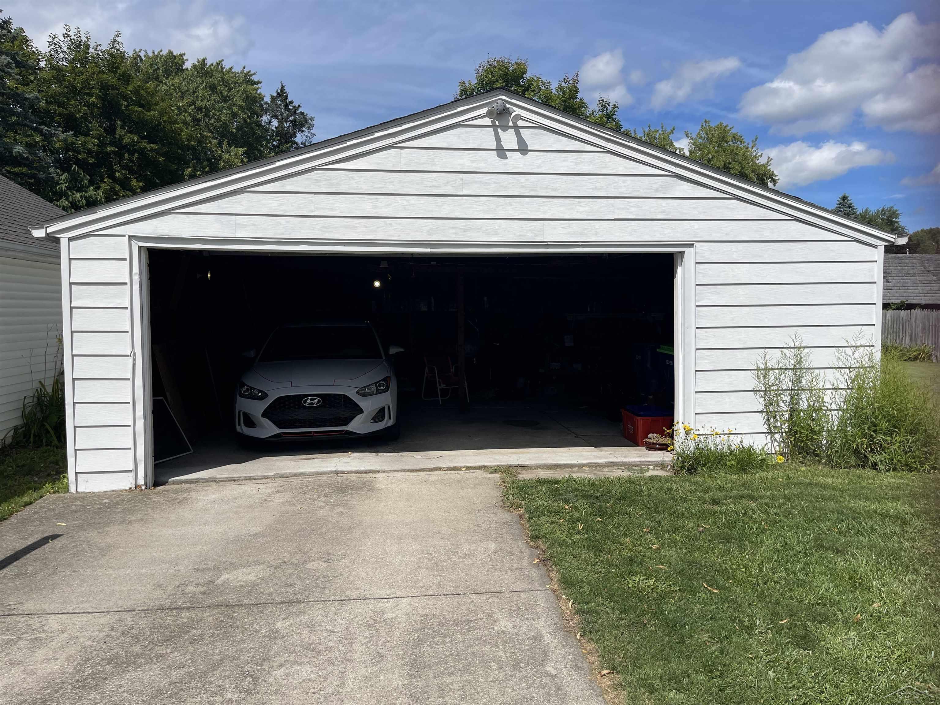 2805 Tatham Road Saginaw, MI 48601 - Photo 6 of 25 50118672-5.JPG