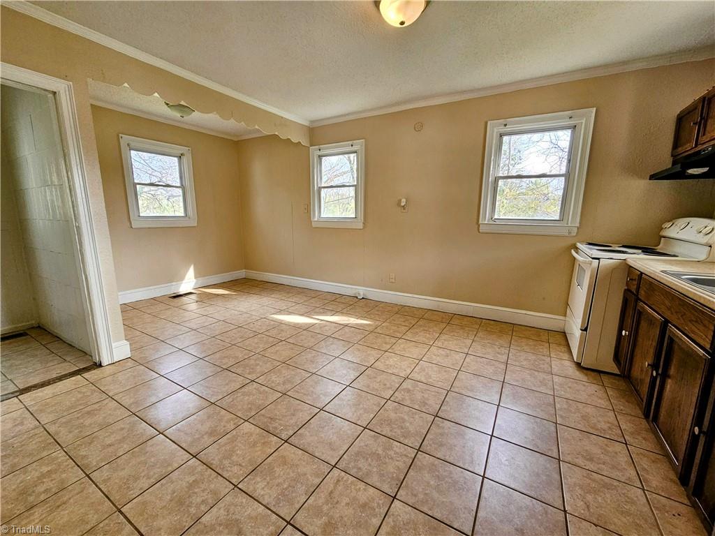 Dining view - door to left leads to large laundry