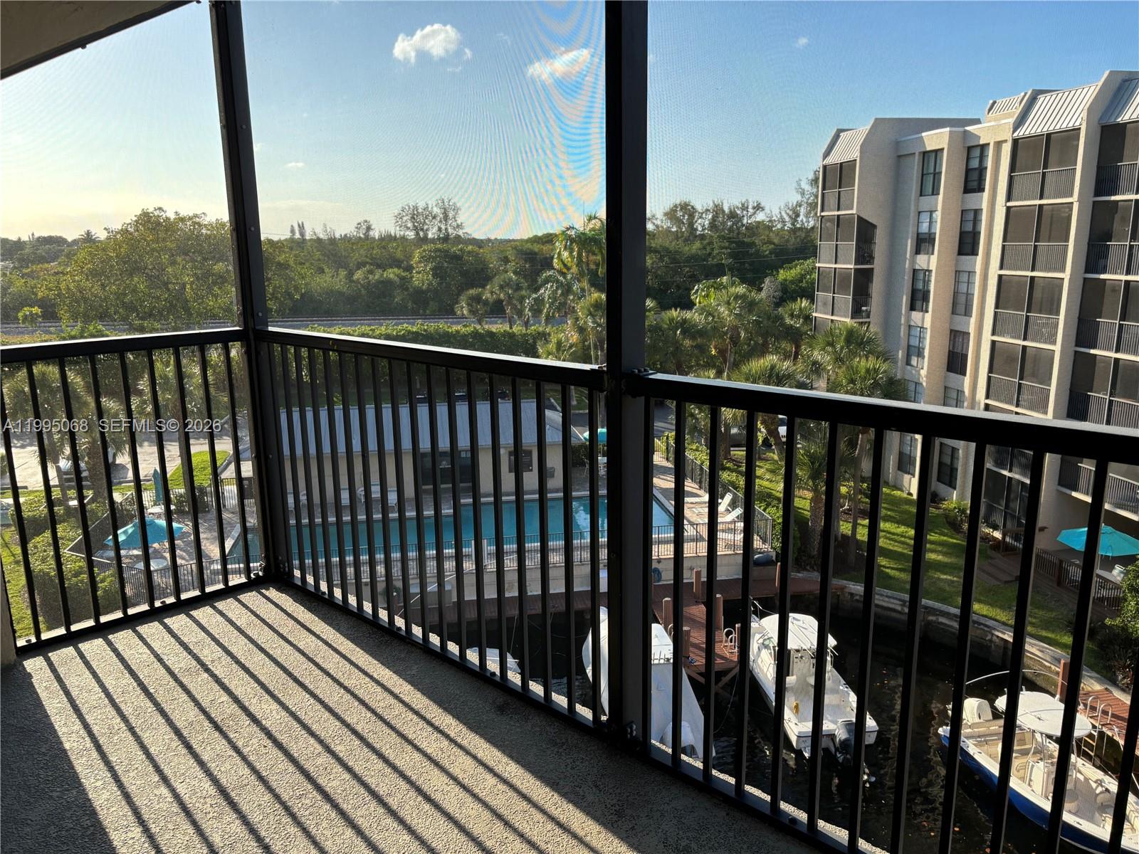21 Royal Palm Way, Unit 5060 Boca Raton, FL 33432 - Photo 16 of 31 Gallery Image 16